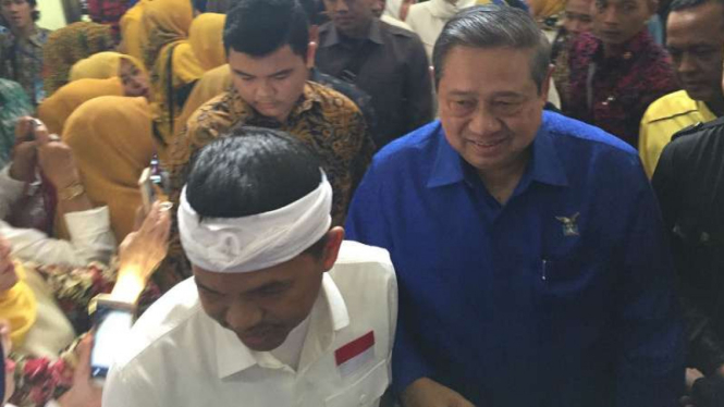Ketua Umum Partai Demokrat, Susilo bambang Yudhoyono, menghadiri deklarasi Deddy Mizwar-Dedi Mulyadi di gedung Sasana Budaya Ganesha Bandung pada Selasa pagi, 9 Januari 2018.