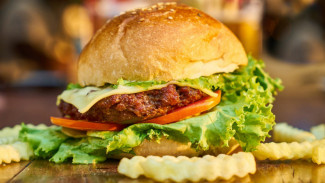 6 Restoran Artis Hits di Indonesia, Ada Aldis Burger hingga Coffee Shop Tasya Farasya