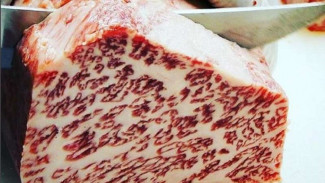 Tergiur Steak Wagyu Seharga Rp4,7 Juta