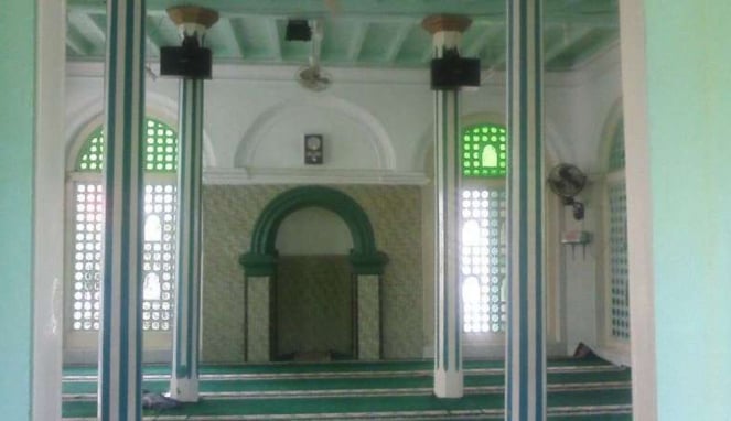 Masjid Kampung Melayu atau Layur di Kota Semarang, Jawa Tengah