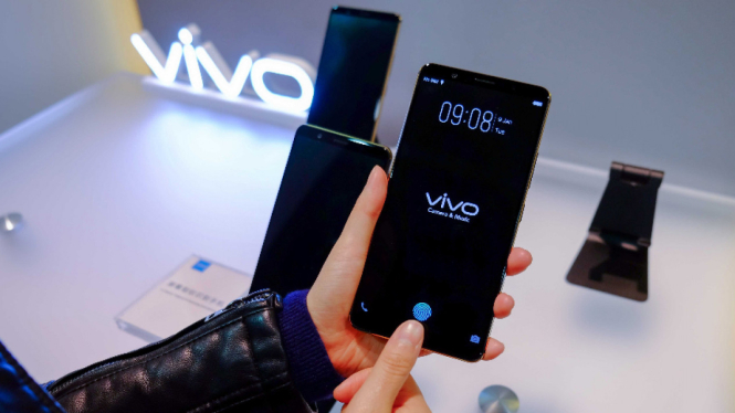 Vivo pamer teknologi sidik jari bawah layar pertama di dunia.