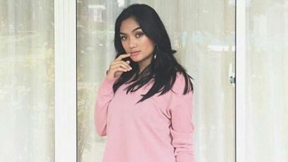 Mengintip Penampilan Marion Jola di Indonesian Idol