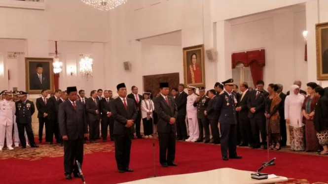 Proses menjelang pelantikan kabinet baru menteri Presiden Joko Widodo di Istana Negara, Rabu (17/1/2018)