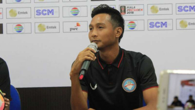 Pelatih Martapura FC, Isnan Ali.