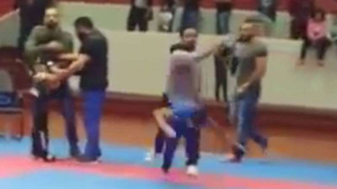 Lomba karate yang berakhir ricuh di Kuwait.