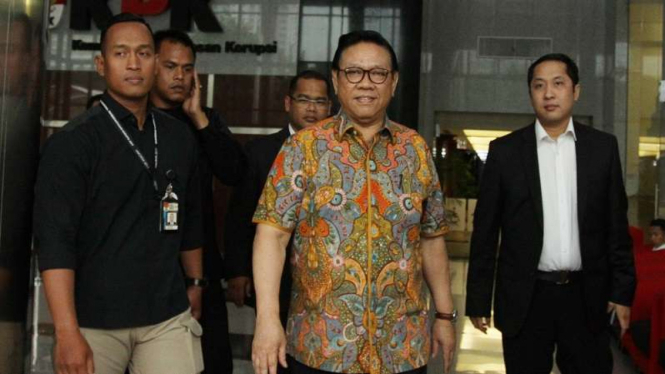 Ketua Dewan Pakar Partai Golkar Agung Laksono diperiksa KPK