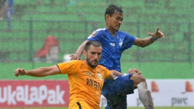 Pertandingan Piala Presiden Bhayangkara FC melawan PSIS Semarang