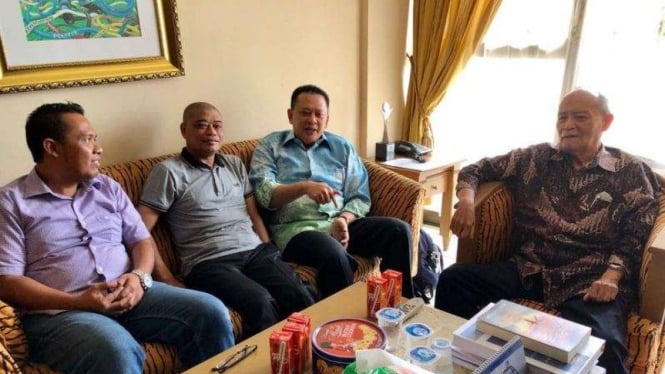 Ketua DPR Bambang Soesatyo menemui Ahmad Syafii Maarif.