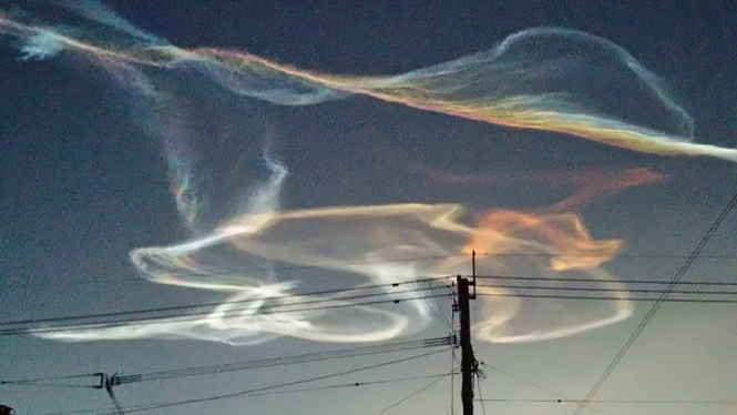 Penampakan formasi awan mirip asap rokok di Jepang