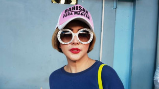 Begini Penampilan Baru Regina Adriana Eks Istri Farhat Abbas