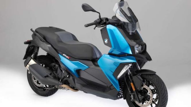 Skuter BMW C 400 X