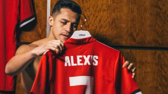 Bintang anyar Manchester United, Alexis Sanchez.