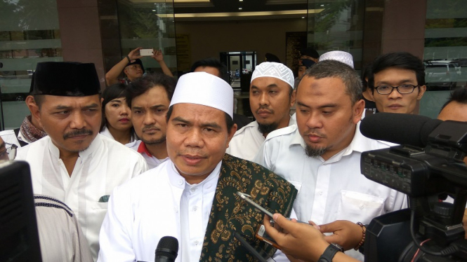 Ketua MUI Jagakarsa KH Sulaiman Rohimi usai diperiksa polisi