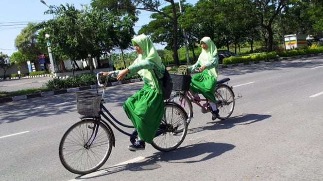 Pentingnya Mengurangi Risiko Anak  anak di Jalan  Raya