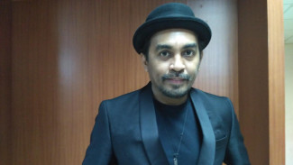 Glenn Fredly Kenang Sys Ns: Beliau Luar Biasa
