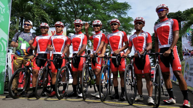 Timnas Balap Sepeda Indonesia di Tour de Indonesia 2018
