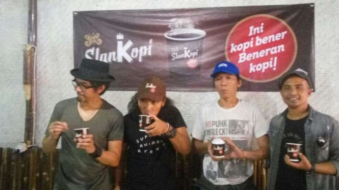 Slank jualan minuman Slankopi