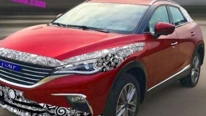 Zotye Traum, jiplakan dari Mazda CX-4.