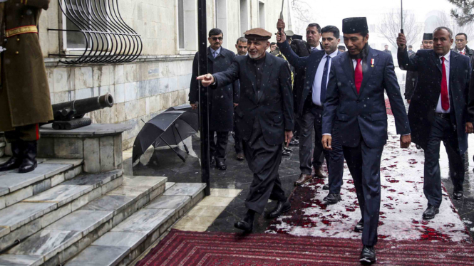 Hujan Sambut Kunjungan Presiden Jokowi di Afganistan