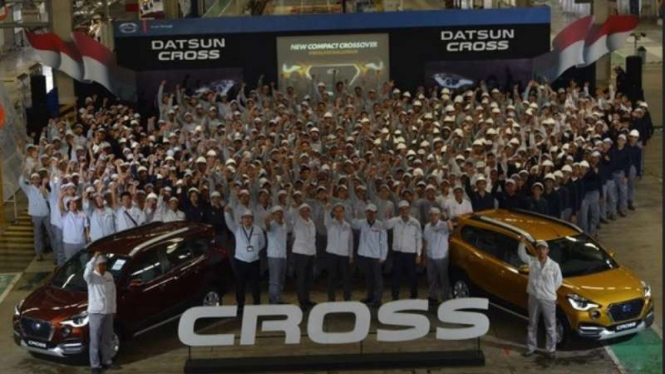 Datsun Cross mulai diproduksi