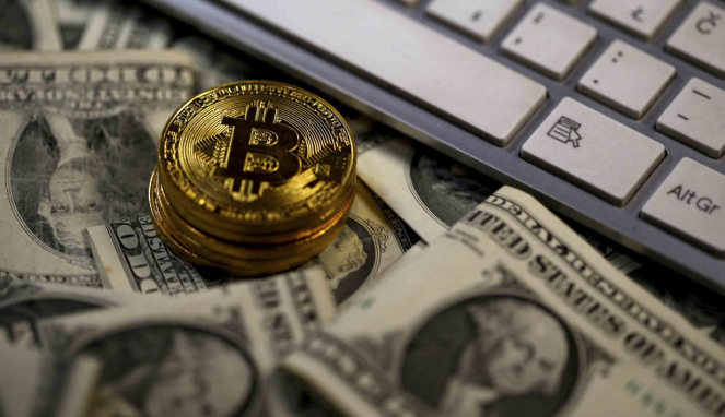 Bitcoin lahir dari teknologi Blockchain.