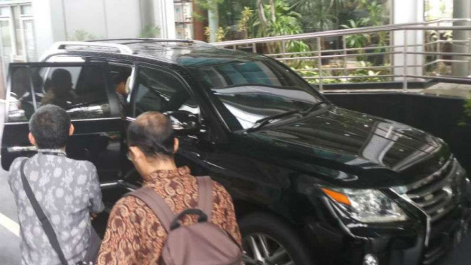 mobil milik Menko Kemaritiman Luhut Binsar Pandjaitan di periksa BSSN.