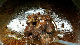 RESEP: Rawon Rawit, Pedasnya Membara