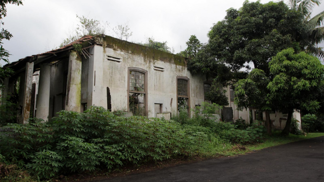Rumah Cimanggis Peninggalan Kolonial Belanda