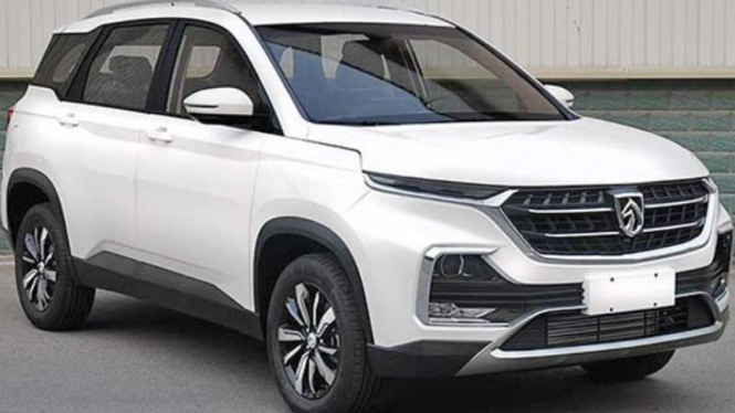 Mobil Sport Utility Vehicle dari Wuling