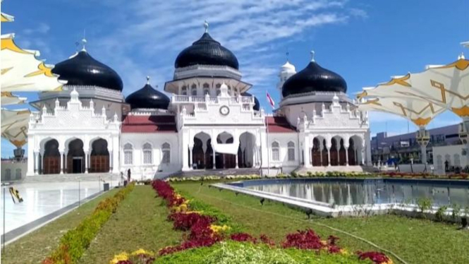 Masjid Raya Baiturrahman Aceh.