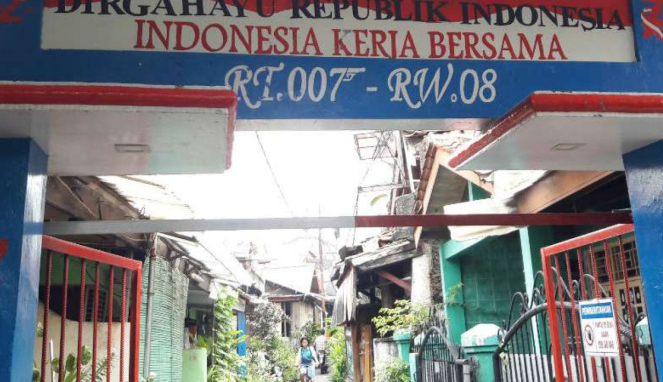 Suasana di sekitar lokasi aksi begal payudara di Cipinang Besar Utara, Jaktim