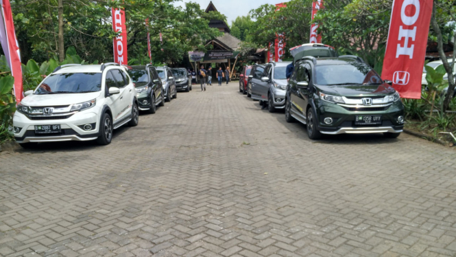 Acara Honda BR-V menuju Kamojang, Garut, Jawa Barat.