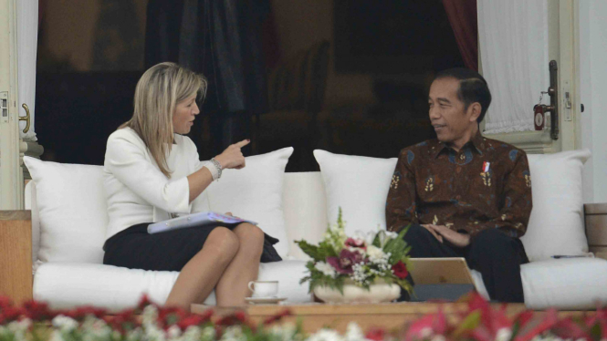 Presiden Joko Widodo (kanan) dan Ratu Maxima (kiri) 