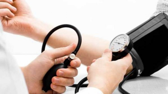 Ilustrasi hipertensi atau tekanan darah tinggi.