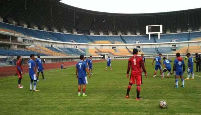 Latihan Persib Bandung
