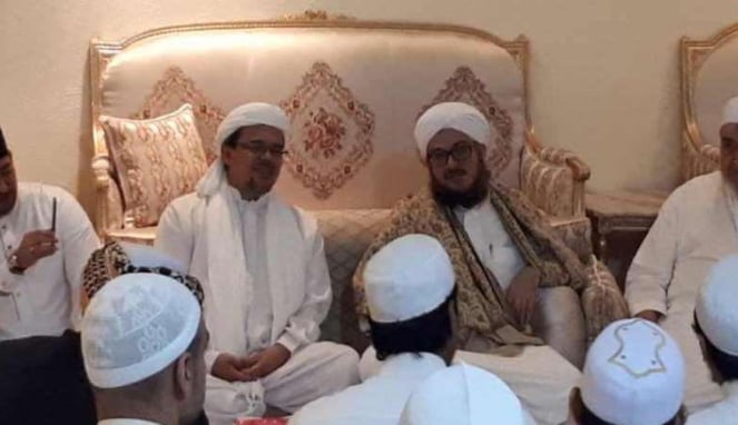 Habib Rizieq di Mekah.