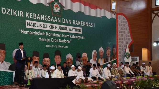 Presiden Joko Widodo membuka Rakernas Majelis Dzikir Hubbul Wathon