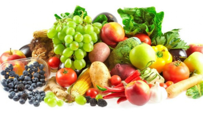 Ilustrasi buah dan sayuran.