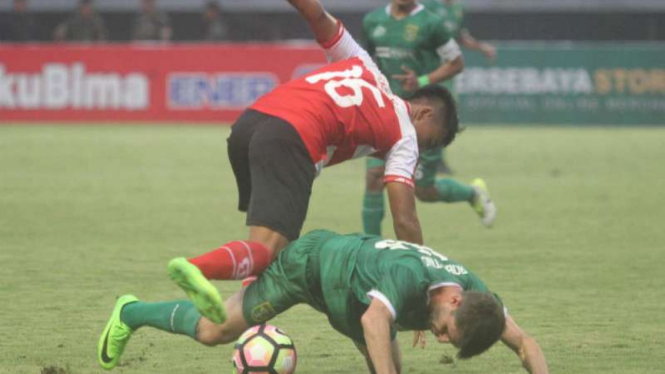 Duel Madura United vs Persebaya Surabaya