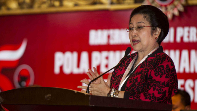 Ketua Umum PDIP, Megawati Soekarnoputri menyampaikan pidato