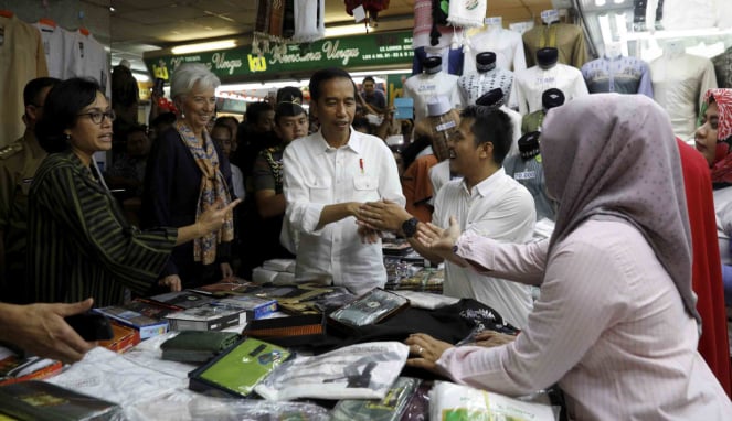 Presiden Jokowi dan Bos IMF Blusukan di Tanah Abang