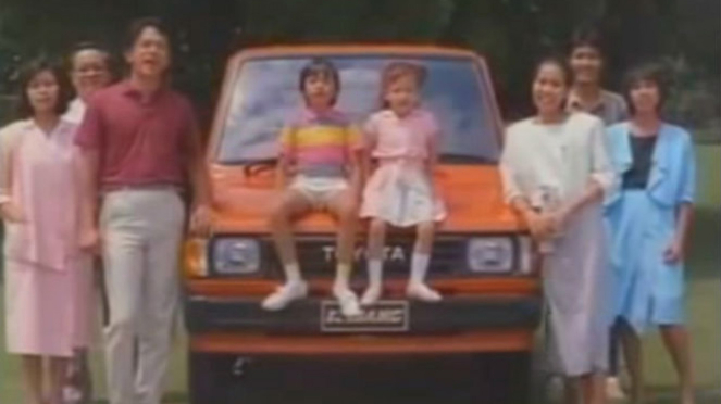 Iklan Jadul Mobil Kijang 1986.