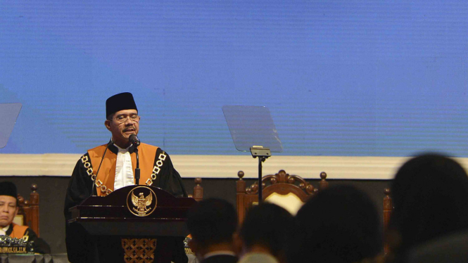 Ketua Mahkamah Agung (MA), Hatta Ali menyampaikan paparan di Jakarta