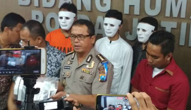 Enam Penyebar Hoax Sindikat MCA di Jawa Timur Diringkus
