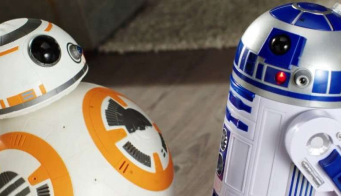 Robot Star Wars, BB8 dan R2D2.