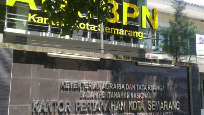 Kantor BPN Semarang.