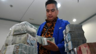 Pemerintah Tarik Utang, Cadangan Devisa RI Oktober 2024 Naik Jadi US$151,2 Miliar