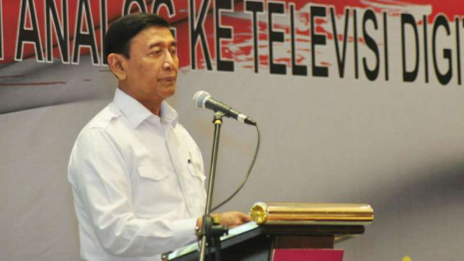 Menteri Koordinator Bidang Politik Hukum dan Keamanan, Wiranto, di Semarang pada Kamis, 9 Maret 2018.