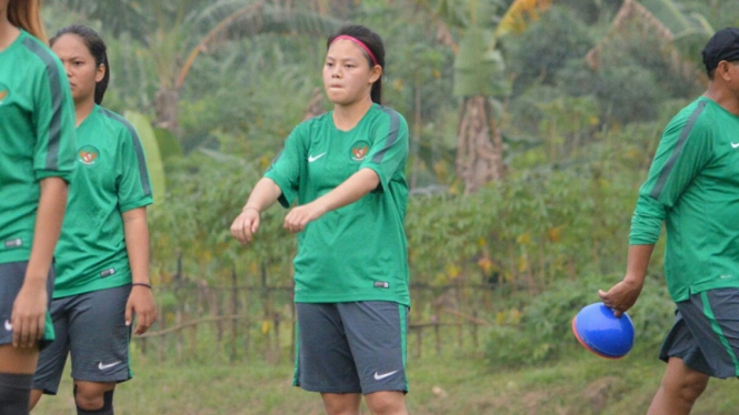 Pemain tim nasional wanita Indonesia, Dhanielle Daphne