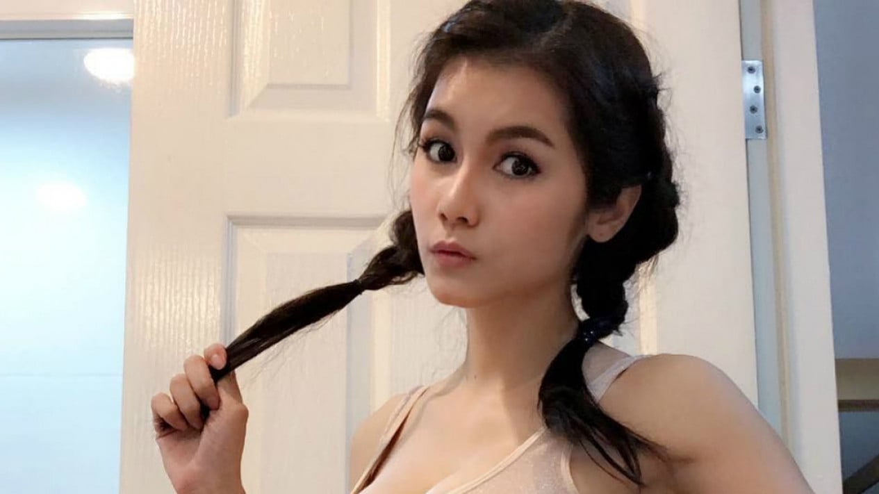 Foto Bintang Porno Cantik Seksi Bikin Sayembara Cari Suami, Mau